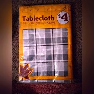 Must bundle! Midwood brands LLC plastic tablecloth